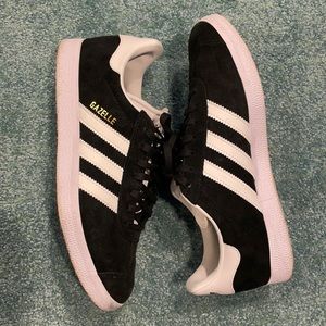 Adidas Gazelle (Does Not Come With Original Box)